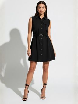 Outzidr - Black Waist Tie-Up Collared Dress