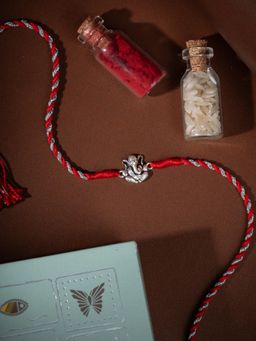 Shaya by CaratLane - Avighna Ganesh 925 Silver Rakhi