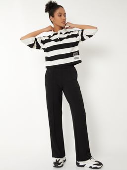 max - Women Pintuck Regular Fit Black Trackpant