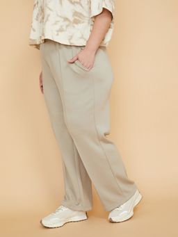max - Women Solid Regular Fit Beige Trackpant