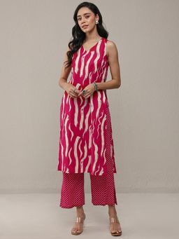 Libas - Red Abstract Printed High Slit Kurta With Palazzo