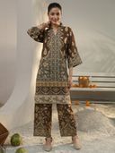 Brown color option, Sold out, Currently selected