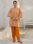 Orange color option, Sold out, Currently selected