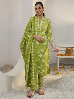 Gerua By Libas - Green Floral Printed Straight Kurta With Pant & Dupatta