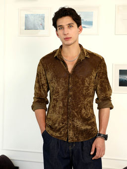 Campus Sutra - Brown Solid Regular Fit Shirt