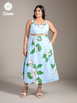 Twenty Dresses by Nykaa Fashion - Curve Blue Floral Crop Top Flared Midi Skirt Co ord (Set of 3)