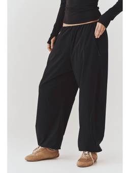 H&M - Women Black Warming Balloon Sports Joggers