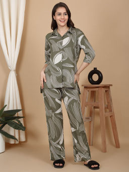 Sweet Dreams - Women Green Printed Top with Pyjama (Set of 2)
