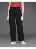 Black color option, Sold out, Currently selected