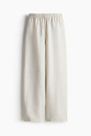 Beige color option, Currently selected