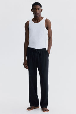 H&M - Men Black Relaxed Fit Poplin Trousers