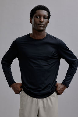 H&M - Men Black Long-Sleeved Sports Top With Drymove