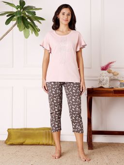 Bodycare - Peach Women Printed Half Sleeves Top with Capri