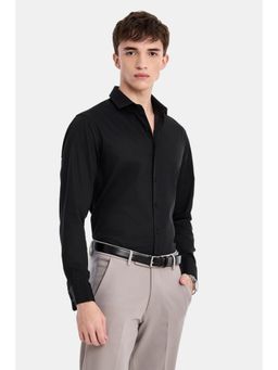 Snitch - Black Solid Full Sleeves Slim Formal Shirt for Men