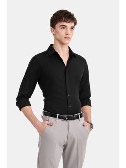 Snitch - Black Solid Full Sleeves Slim Formal Shirt for Men
