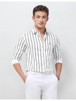 U.S. POLO ASSN. - White Men's Tailored Fit Vertical Striped Shirt