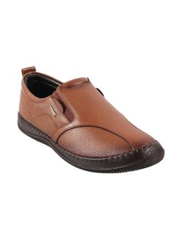 Mochi - Solid Tan Mocassins