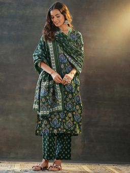 Libas - Green Paisley Printed Straight Kurta with Pant and Dupatta