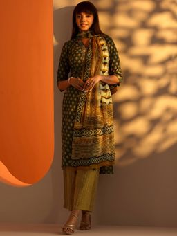 Libas - Green Printed Straight Kurta with Palazzo and Dupatta