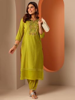 Libas - Green Floral Embroidered Straight Kurta with Salwar
