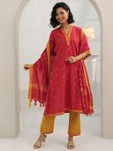 Red color option, Sold out, Currently selected