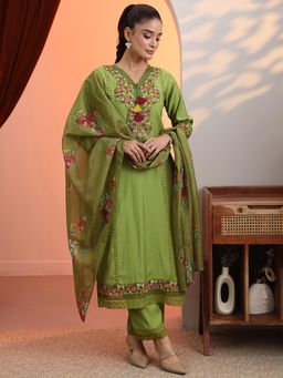Libas - Green Floral Embroidered Kurta with Pant and Dupatta