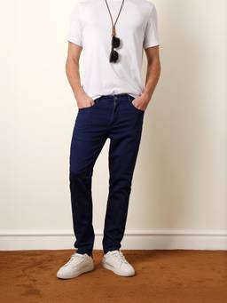 The Bear House - Men Cotton Solid Slim Fit Jeans