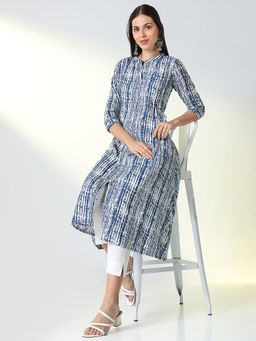 SHOWOFF - Women Blue Striped A-Line Kurta
