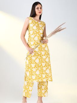 SHOWOFFFF - Women Yellow Floral Straight Kurta and Pant (Set of 2)