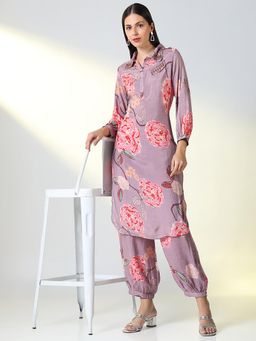 SHOWOFFFF - Women Purple Floral Straight Kurta and Patiala (Set of 2)