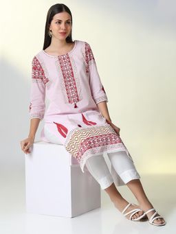 SHOWOFF - Women Pink Ethnic Motifs Straight Kurta