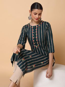 SHOWOFFFF - Women Striped Green Straight Kurta