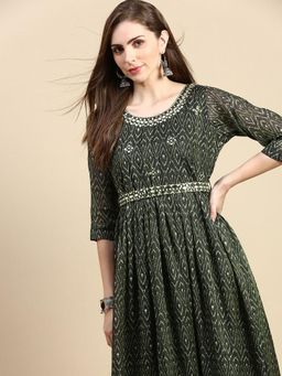 SHOWOFF - Women Abstract Green Anarkali Kurta with Belt (Set of 2)