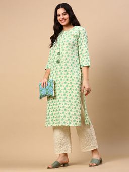 SHOWOFF - Women Green Printed Straight Kurta