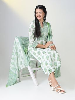 SHOWOFF - Women's Green Ethnic Motifs Straight Kurta and Pant with Dupatta (Set of 3)