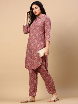 SHOWOFF - Women's Ethnic Motifs Pink Straight Kurta and Pant (Set of 2)