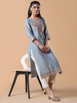 SHOWOFF - Women Grey Solid Straight Kurta
