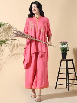 SHOWOFF - Women Solid Kaftan Thread Work Pink Kurta with Palazzo (Set of 2)