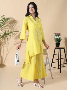 SHOWOFF - Women Abstract A-Line Thread Work Yellow Kurta with Palazzo (Set of 2)