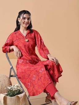 SHOWOFF - Women Ethnic Motifs A-Line Red Kurta with Trouser (Set of 2)