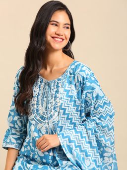 SHOWOFFFF - Women's Blue Straight Kurta with Pant and Dupatta (Set of 3)