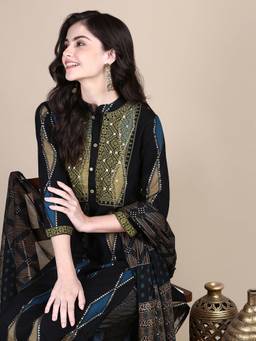 SHOWOFFFF - Women's Black Straight Kurta with Pant and Dupatta (Set of 3)