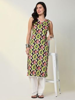 SHOWOFF - Womens Multi-Color Floral Straight Kurta & Pant (Set of 2)