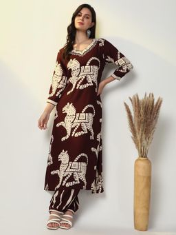 SHOWOFF - Womens Burgundy Animal Print Straight Kurta & Patiala (Set of 2)