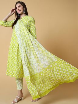 SHOWOFFFF - Womens Floral Green Anarkali Kurta & Pant with Dupatta (Set of 3)