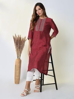 SHOWOFF - Women's Red Bandhani Straight Kurta