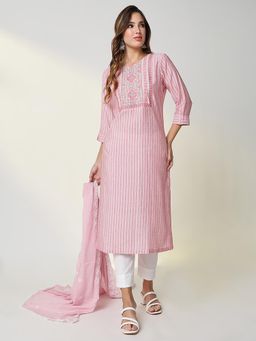 SHOWOFF - Women's Pink Chevron Straight Kurta