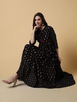 SHOWOFF - Women's Black Ethnic Motifs Anarkali Kurta
