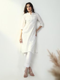 SHOWOFF - Women's White Straight Kurta