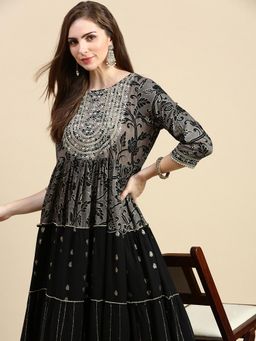 SHOWOFF - Women's Black Floral Anarkali Kurta